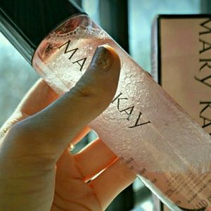 Mary Kay oil free makeup remover